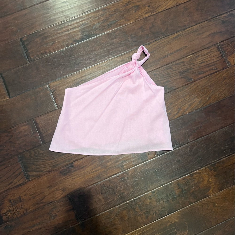 One should pink top